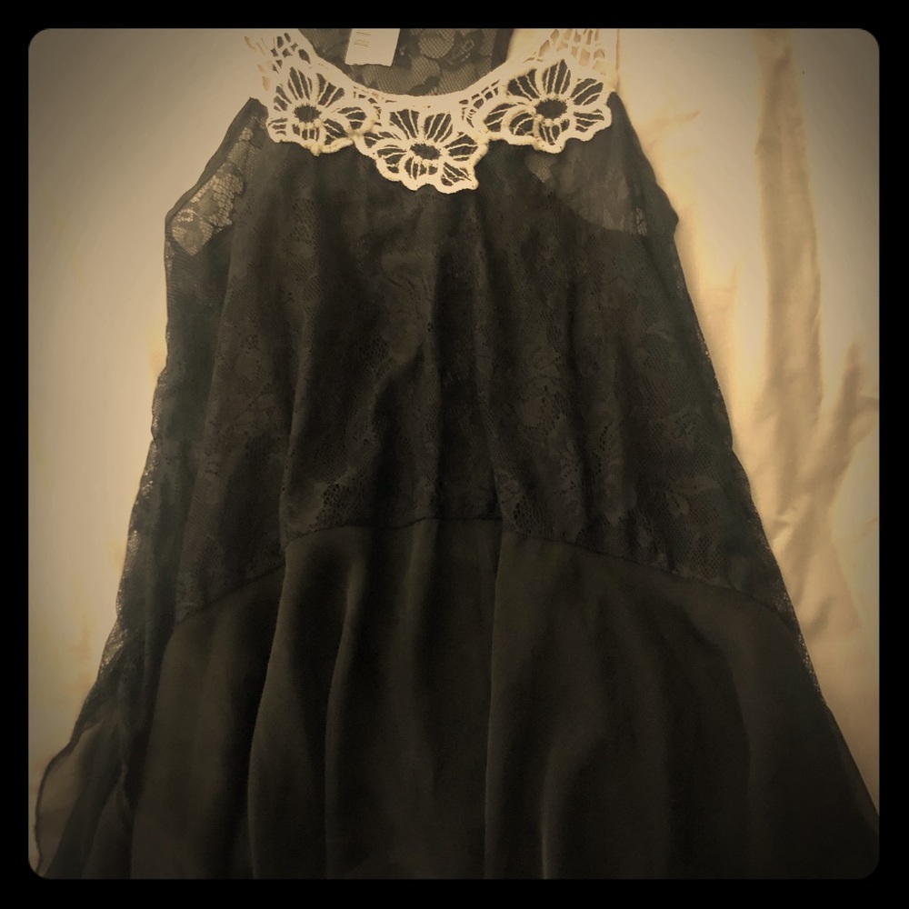 Black flowy tank top